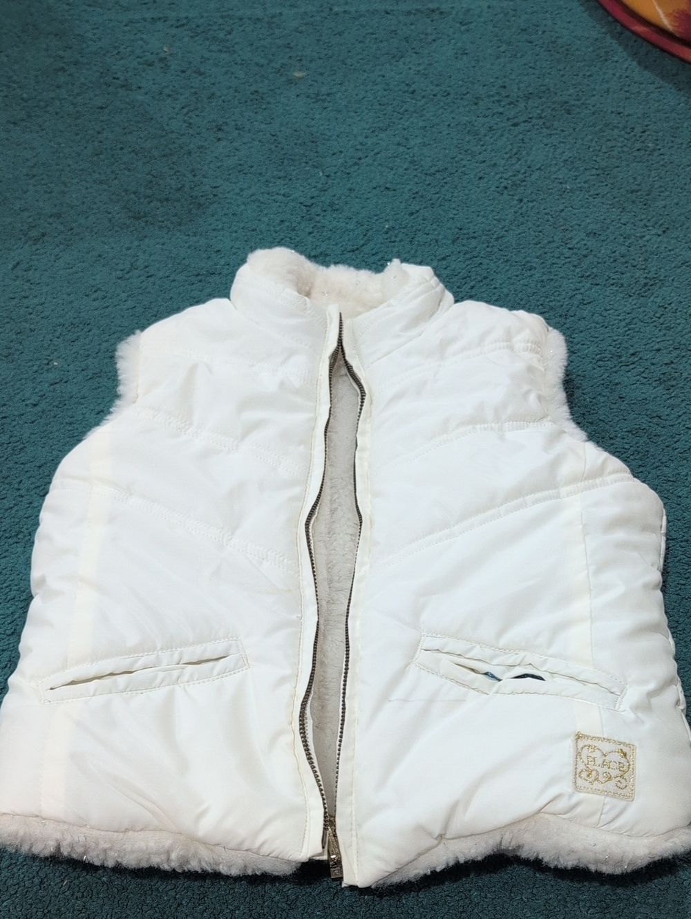 The Children's Place Cream Sherpa-Lined Vest 4t